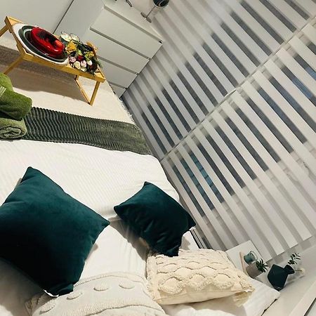 Apartment M Peraía Екстериор снимка