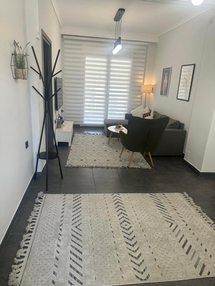 Apartment M Peraía Екстериор снимка