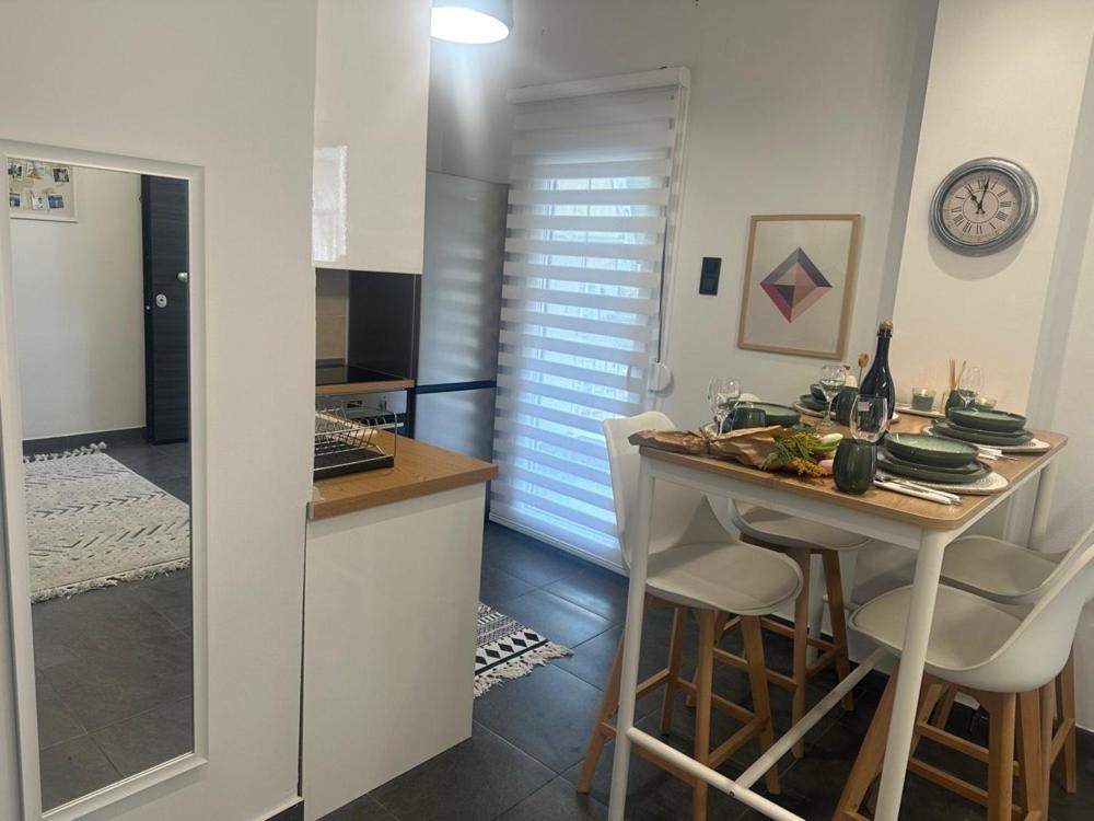 Apartment M Peraía Екстериор снимка