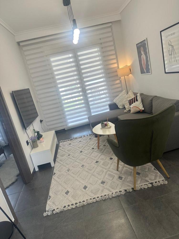Apartment M Peraía Екстериор снимка